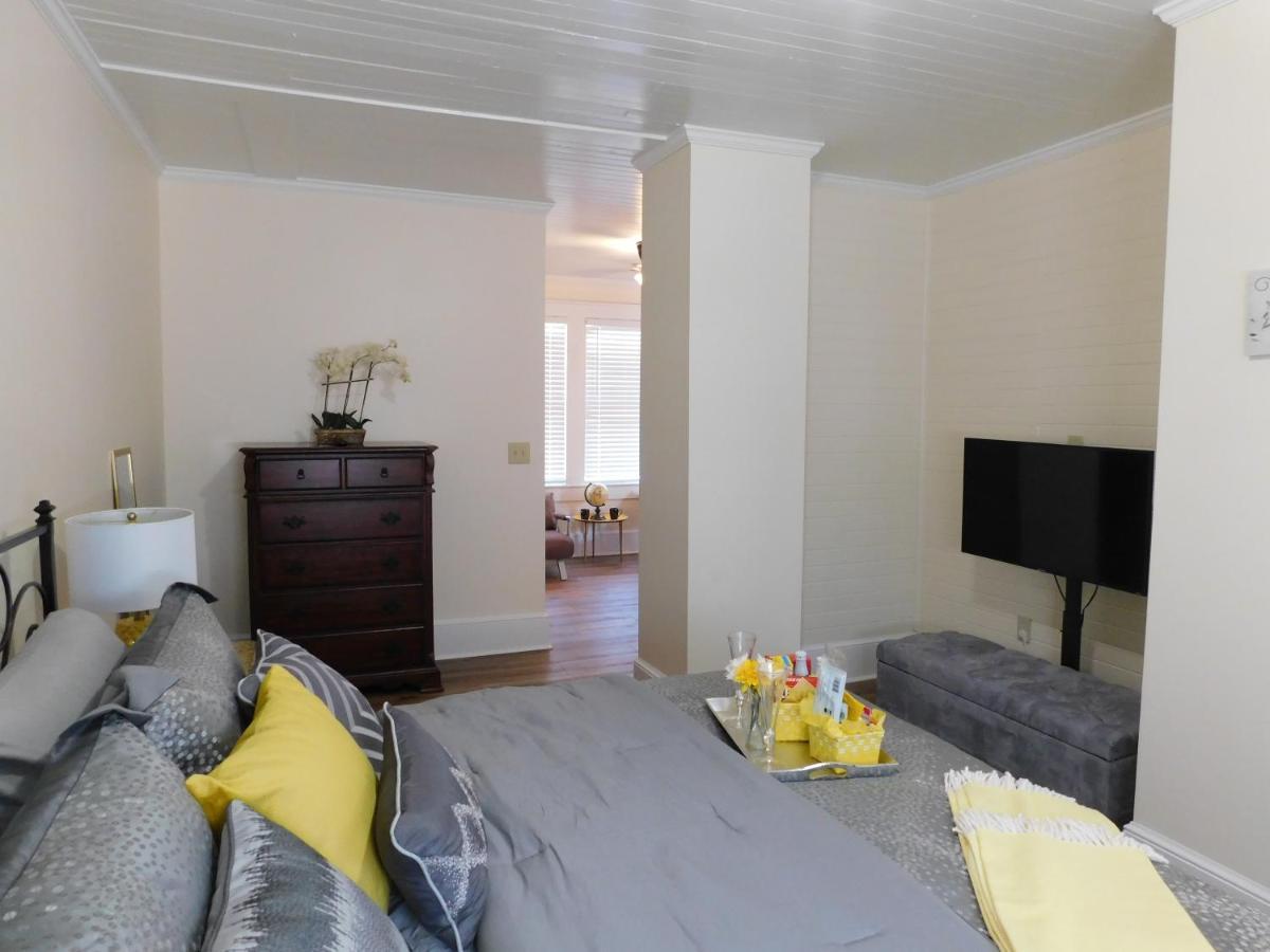 Lawrence Village Bed And Breakfast Swainsboro Bagian luar foto